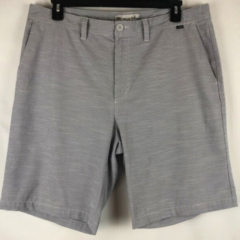 Travis Mathew Hefner Flat Front Golf Shorts - Whiskered Grey Size 32